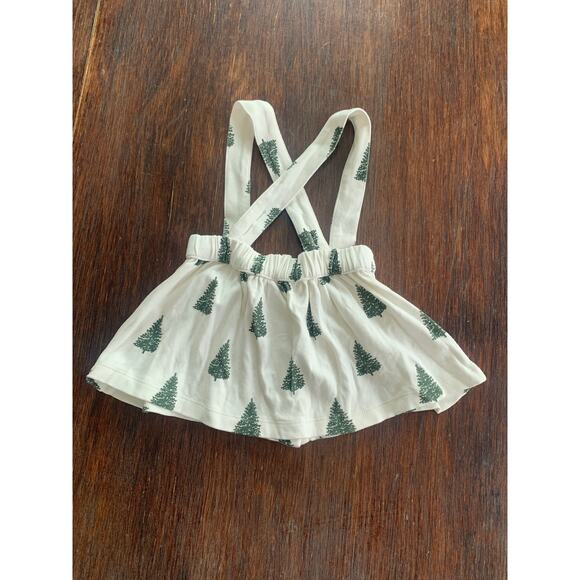 Kate Quinn Christmas tree skirt jumper - Picture 3 of 5